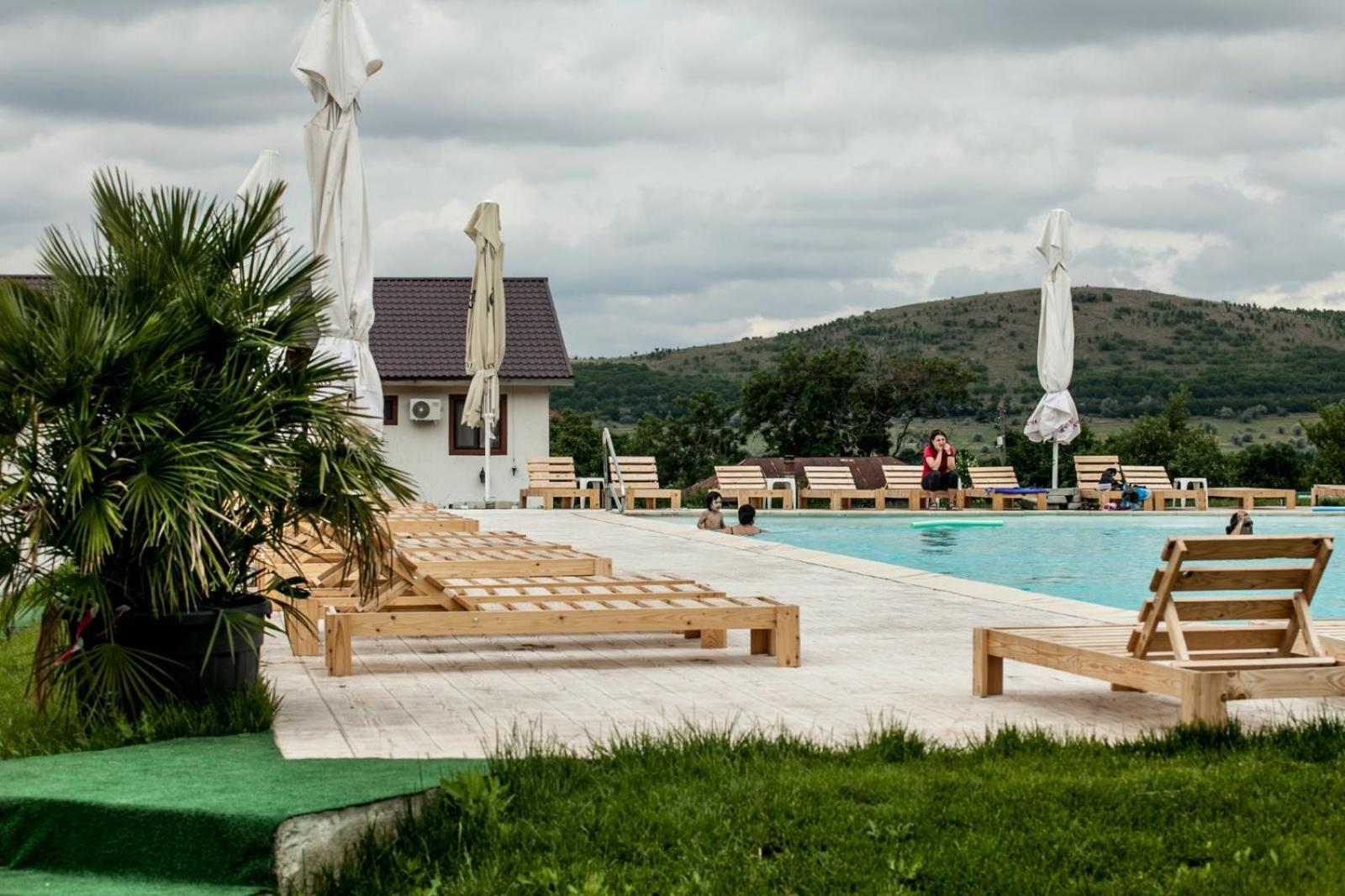 Relax Hotel Greci Екстериор снимка